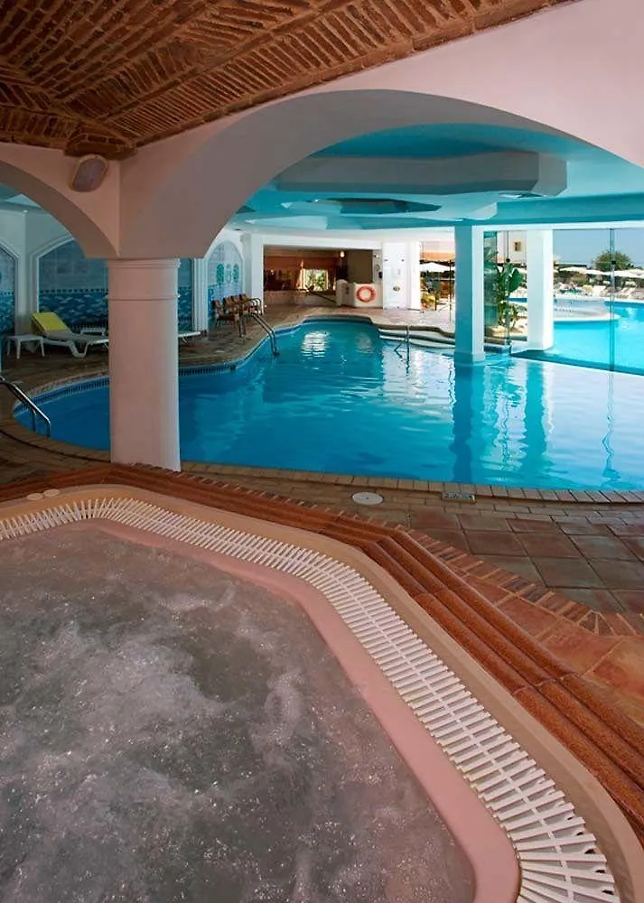 Four Seasons Fairways Hotel Quinta do Lago 4*,  Portugalia